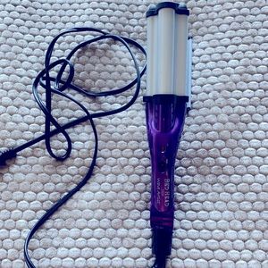 Like new Bed Head Wave Artist